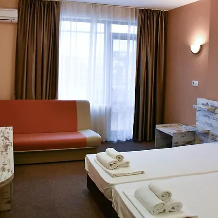 فندق фтр подкрепа 3*