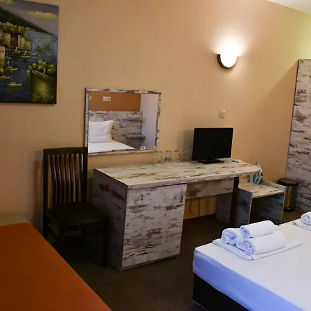فندق фтр подкрепа بريمورسكو